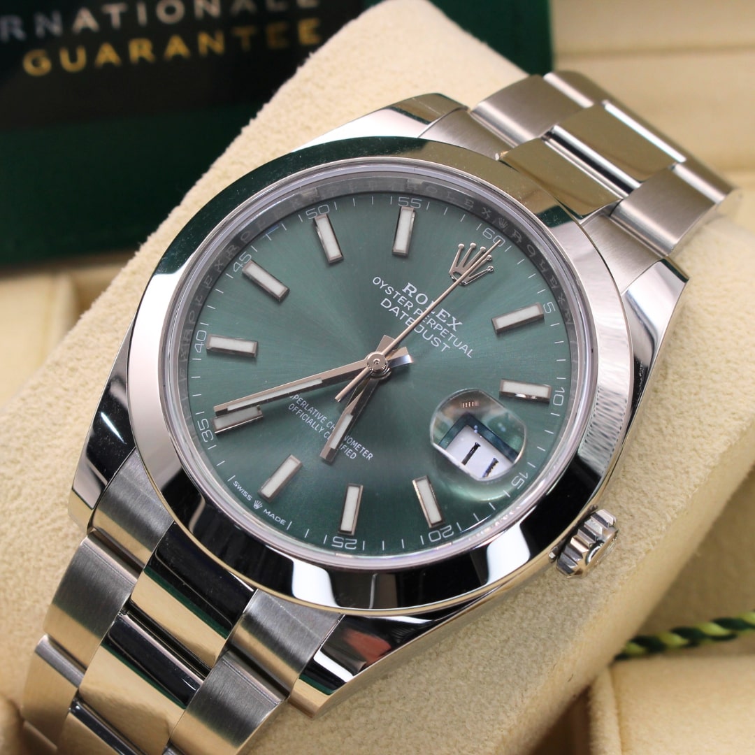Rolex Datejust 41 126300 Mint Green Dial Oystersteel 2023